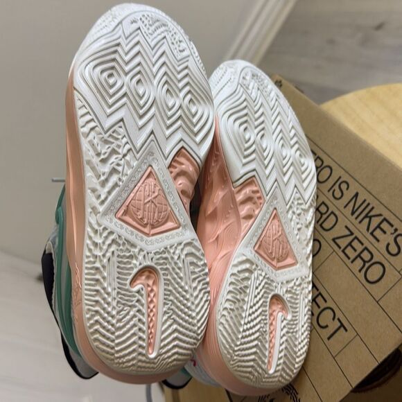 NEW-Nike Kyrie 8 GO GS Chinese New Year Photon Dust- Youth 6 (Women’s 7.5) - Picture 5 of 8